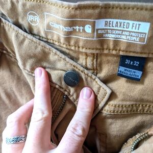 IRR Carhartt Relaxed Fit 31*32 Gently Used